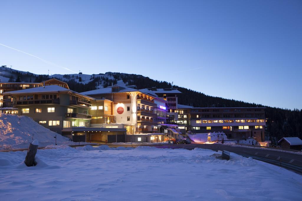 זוננאלפה נאספלד Hotel Nassfeld מראה חיצוני תמונה